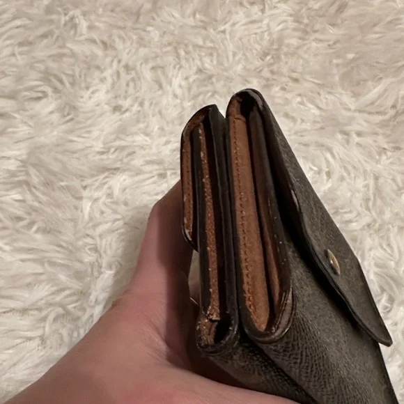 Louis Vuitton Monogram Brown Wallet - Picture 13 of 16